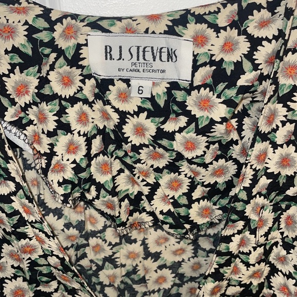 R.J. Stevens petites by Carol Escritor - Picture 3 of 4